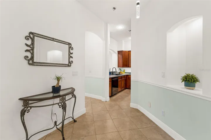 Foyer/Entry
