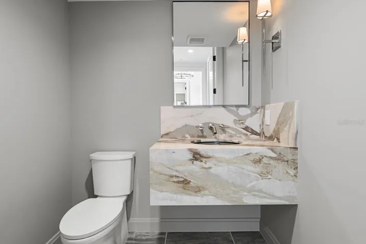 Powder room