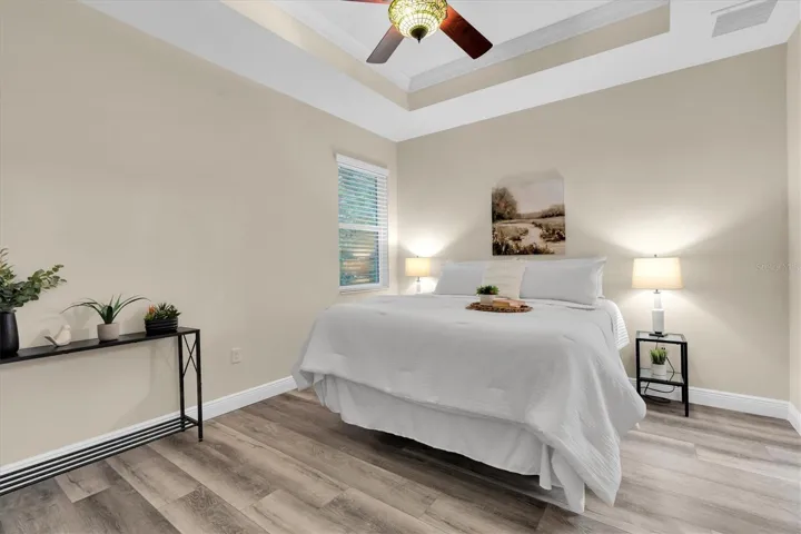 Primary BR w/ Tray Ceiling and Crown Molding