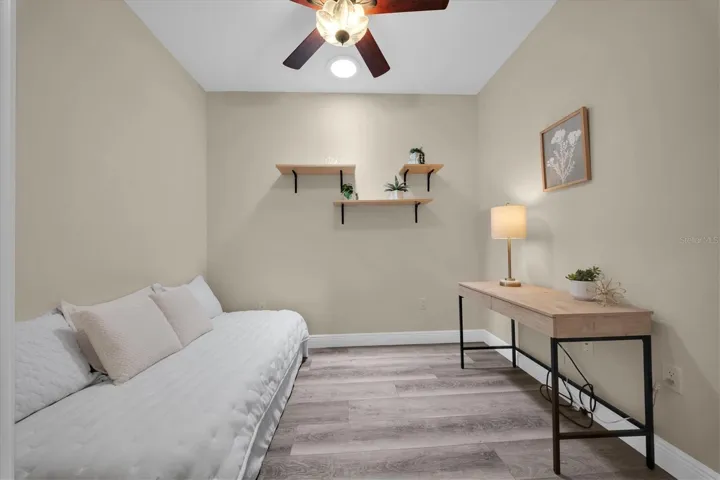 Flex Room- Office/Den/BR