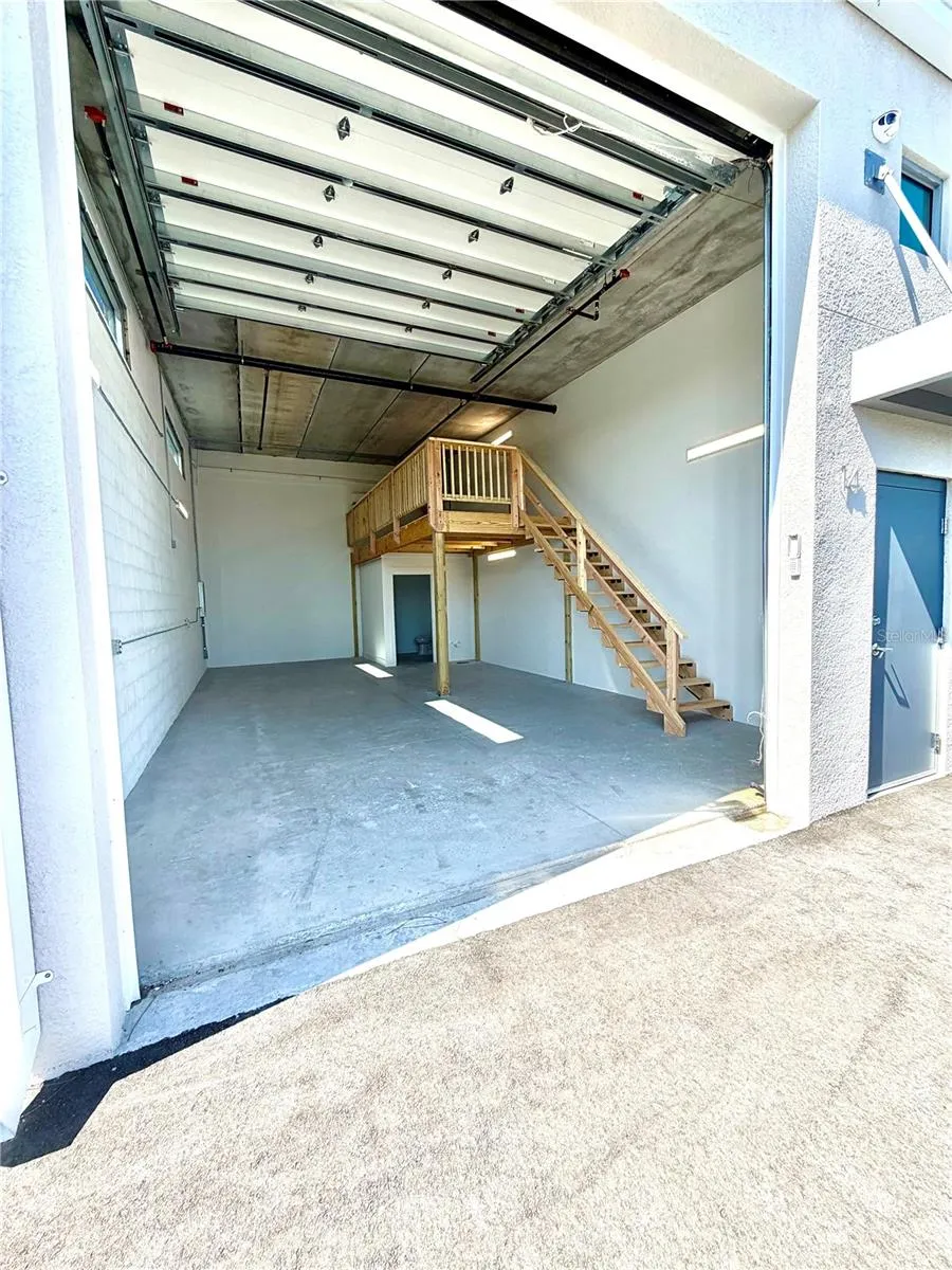 Mezzanine adds 125 SF of storage space