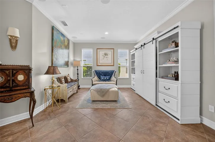 Living room easily could be used as a office/den space or as a kids playroom, craft room etc.