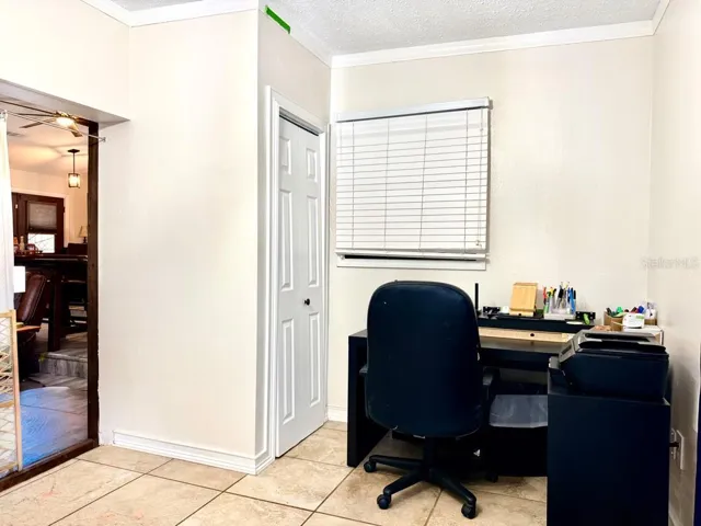 Bedroom 3 with Office