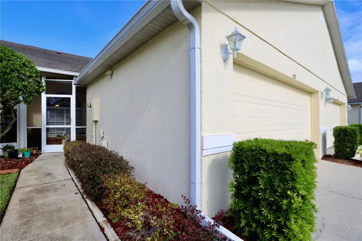 Sidewalk to Front door