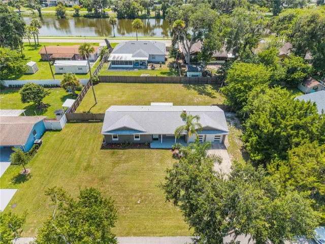 15000 Sq Ft Lot