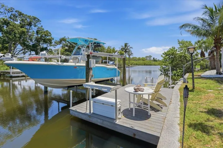 A Fisherman's Dream! Private, Composite Boat Dock, Enjoy Direct Access to the Gulf!