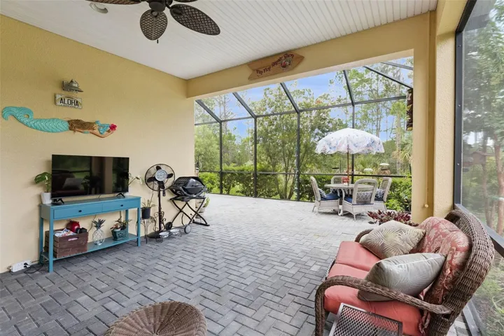 Large screened-in lanai