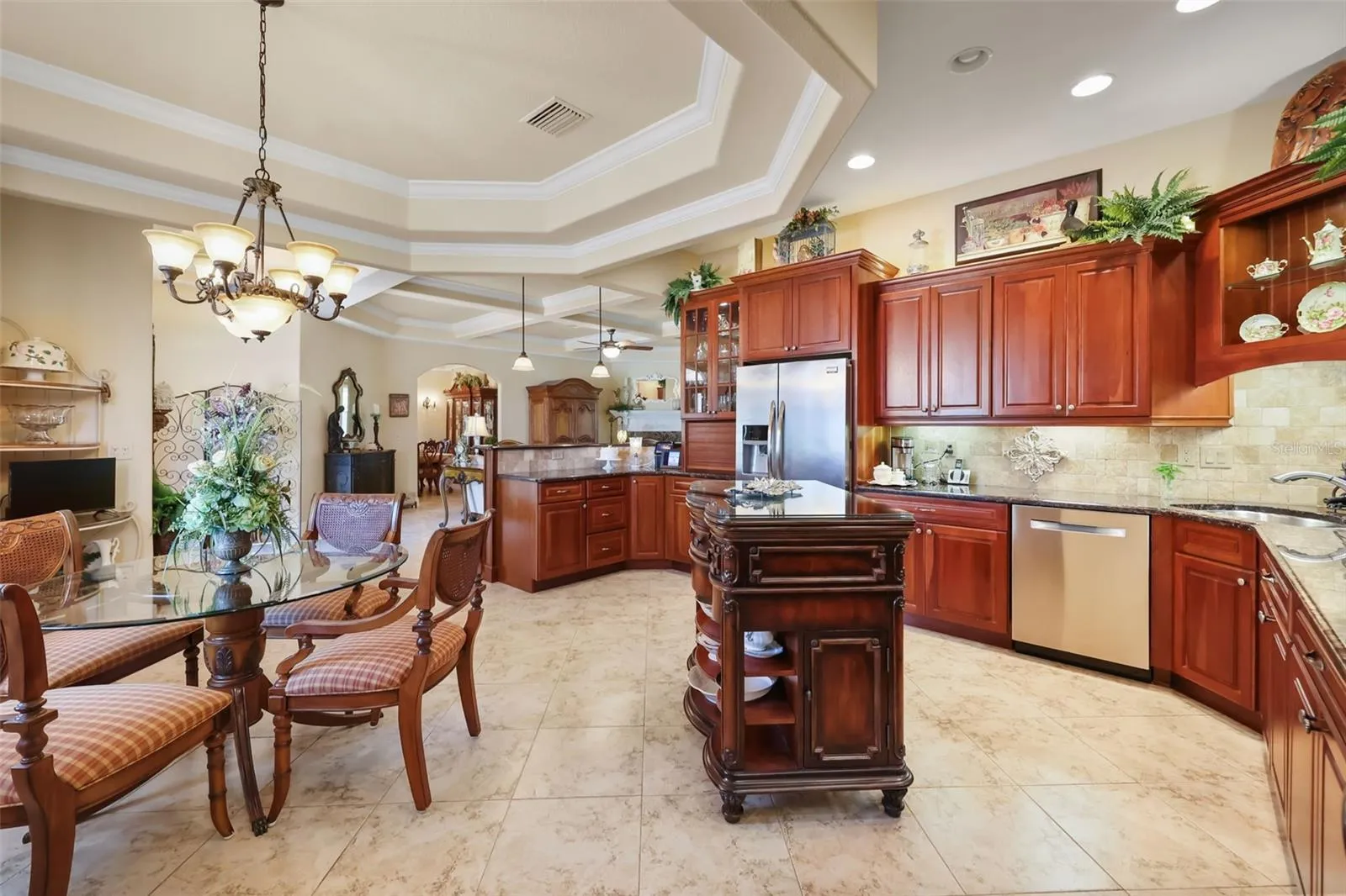 Kitchen and breakfast nook