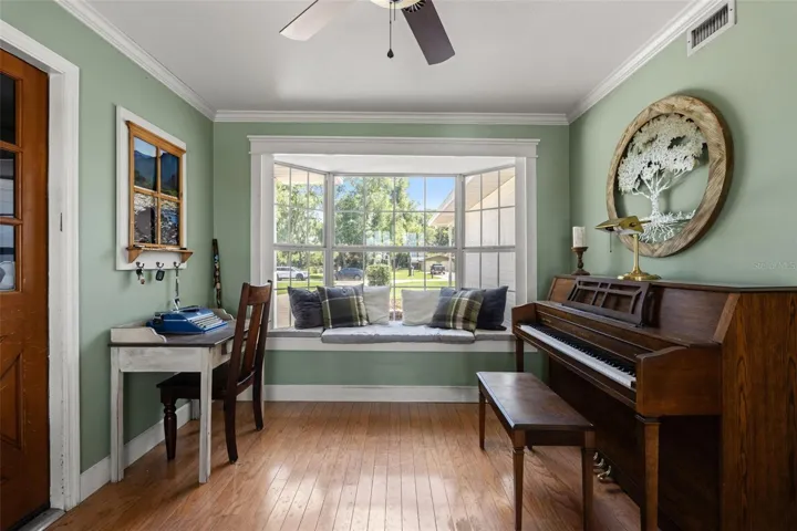 Bonus Room/Sunroom