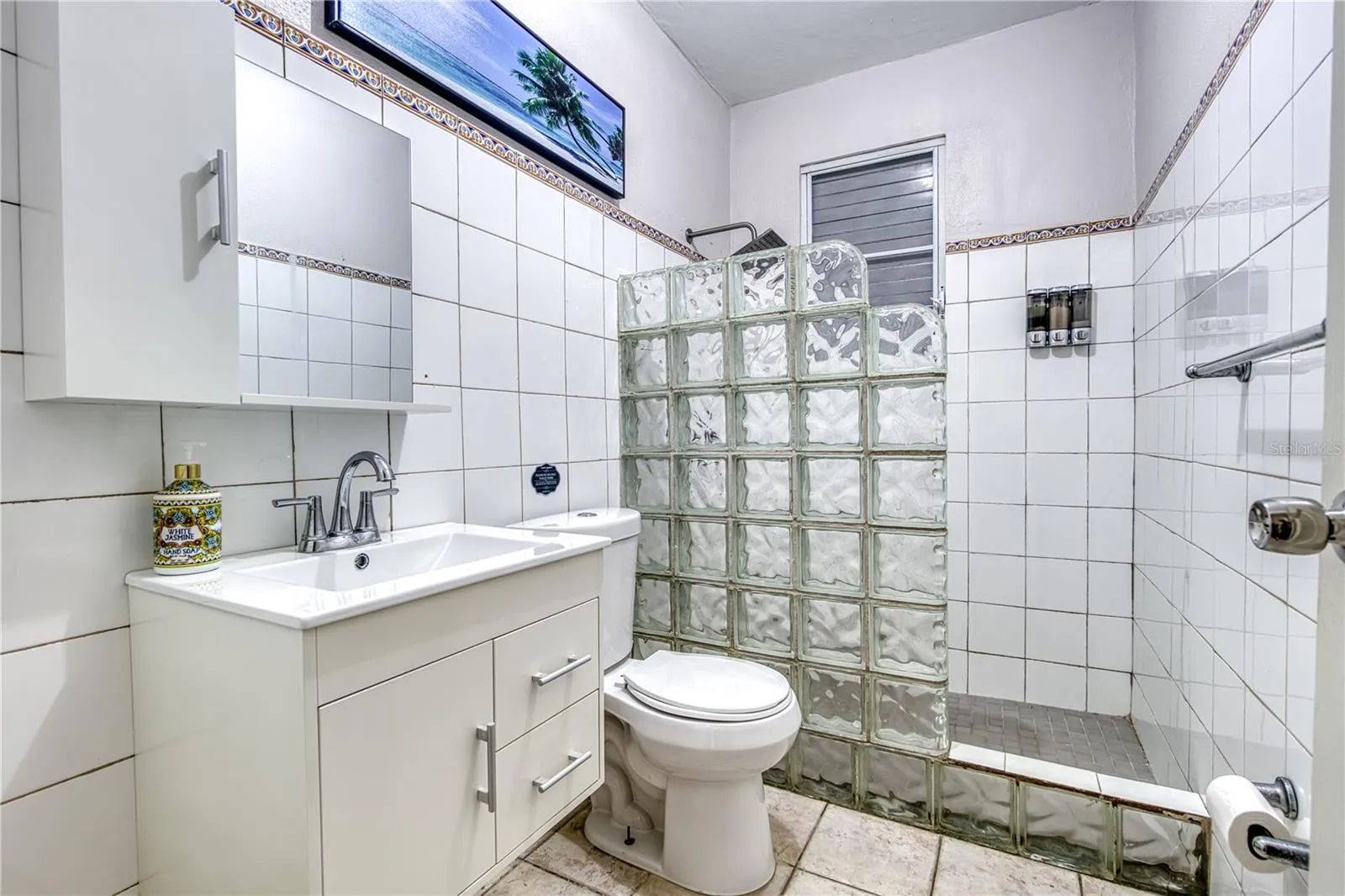 2nd bathroom