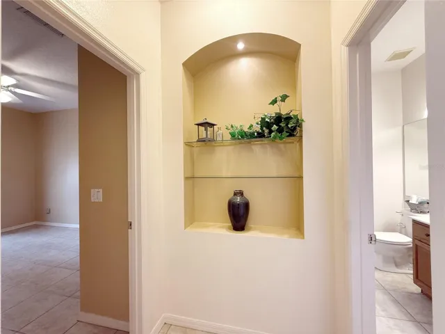 View of entry and niche between Bedroom 2 and Bathroom 2