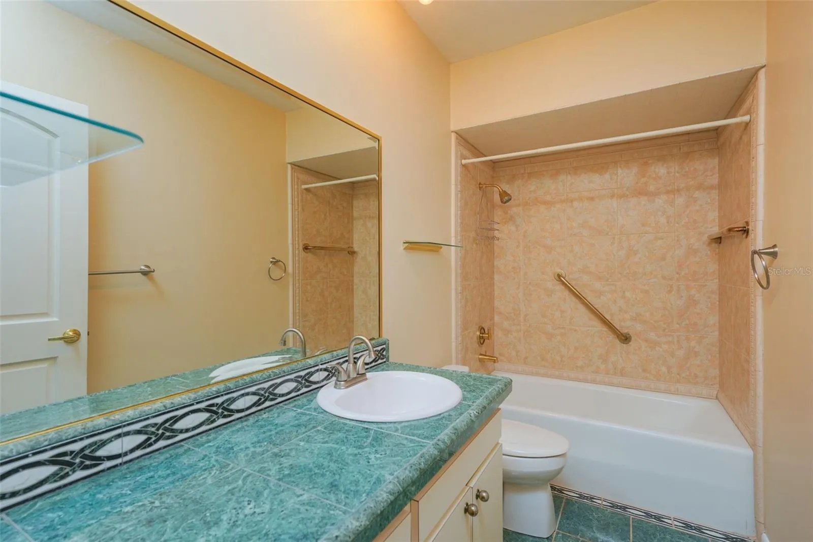 Hall Bathroom
