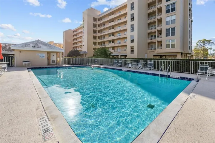 Pool 2