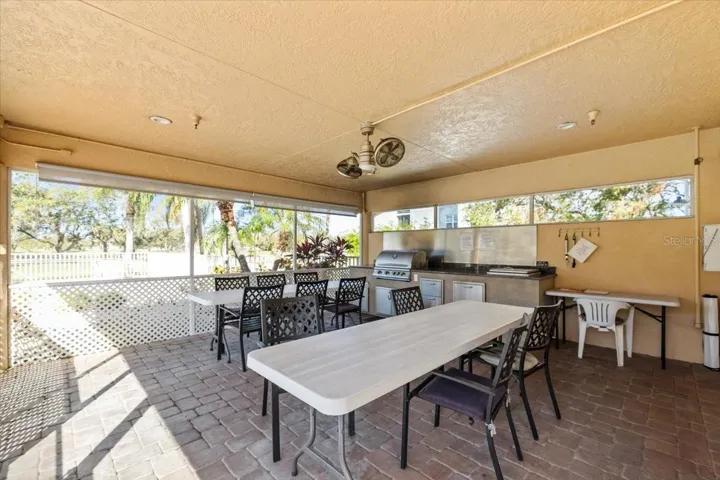 Clubhouse 5