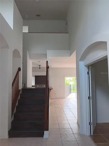 STUDY AND STAIRCASE