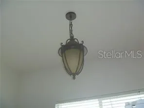BREAKFAST AREA LIGHT