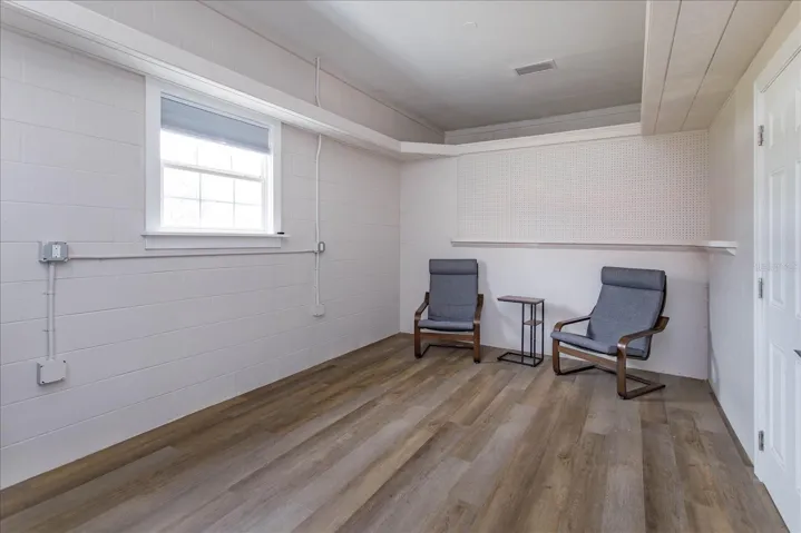 Storage/office/ flex room in garage