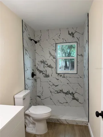 Right Side Bathroom