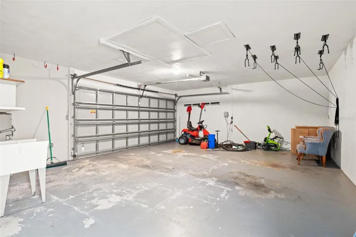 Oversized garage