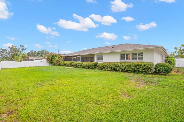 Fully fenced backyard, plenty of room for pool