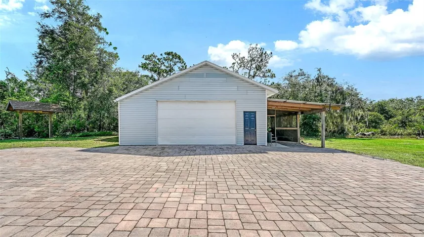 Detached Shop