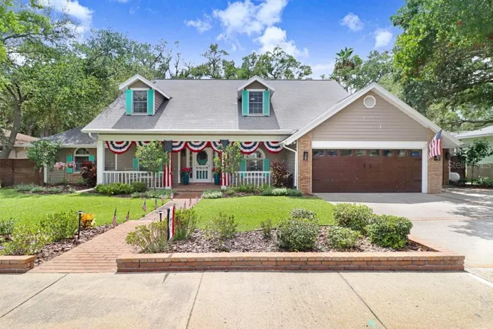 Beautiful Custom Hacienda style home  in Stirling Heights Subdivision .6 acre lot with spring fed lake