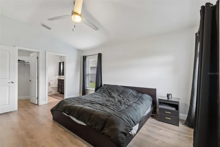 Primarhy bedroom