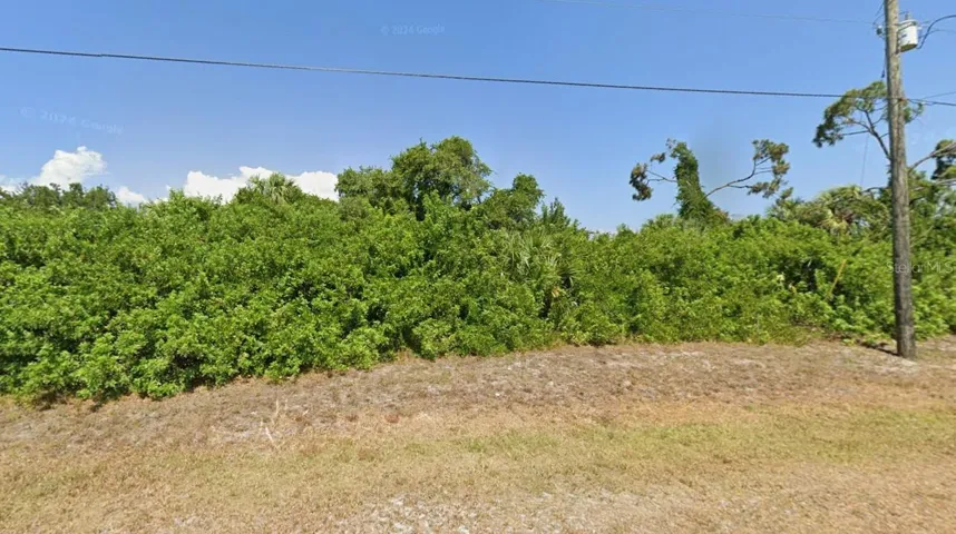 177 Antilla Dr, Rotonda West, FL