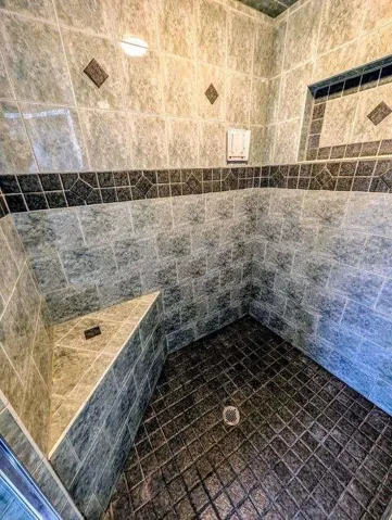 1170