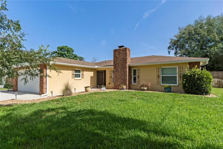 Stunning Updated Immaculate Hot Tub Home