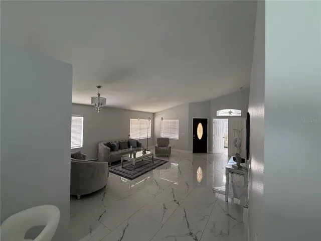 Entry Dinning Room/Living Room