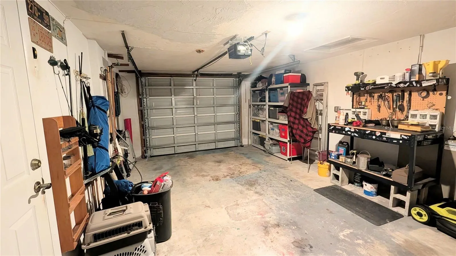 oversized 1 car garage