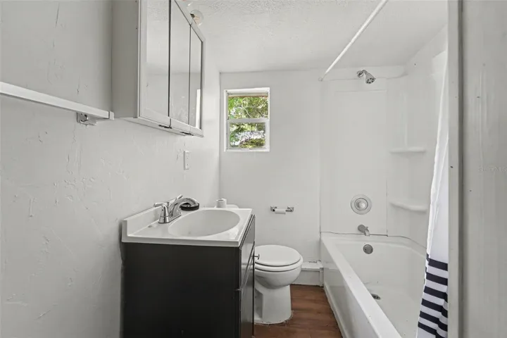 Unit 3 Bathroom