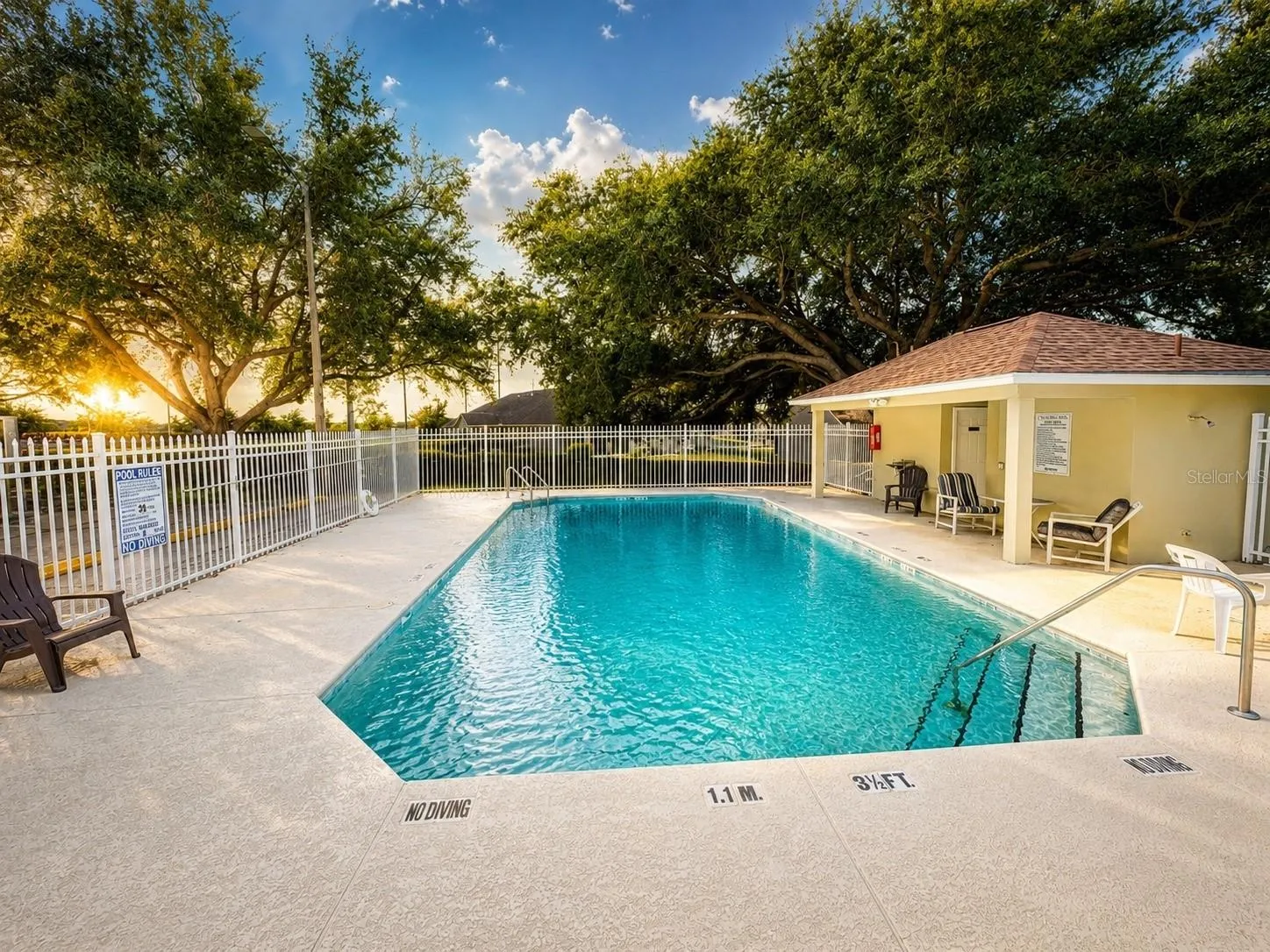 Community pool
