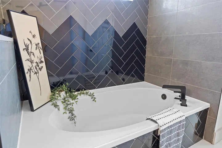 Primary En Suite