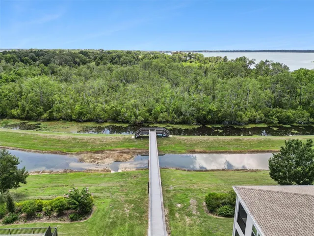 Community boardwalk to the water