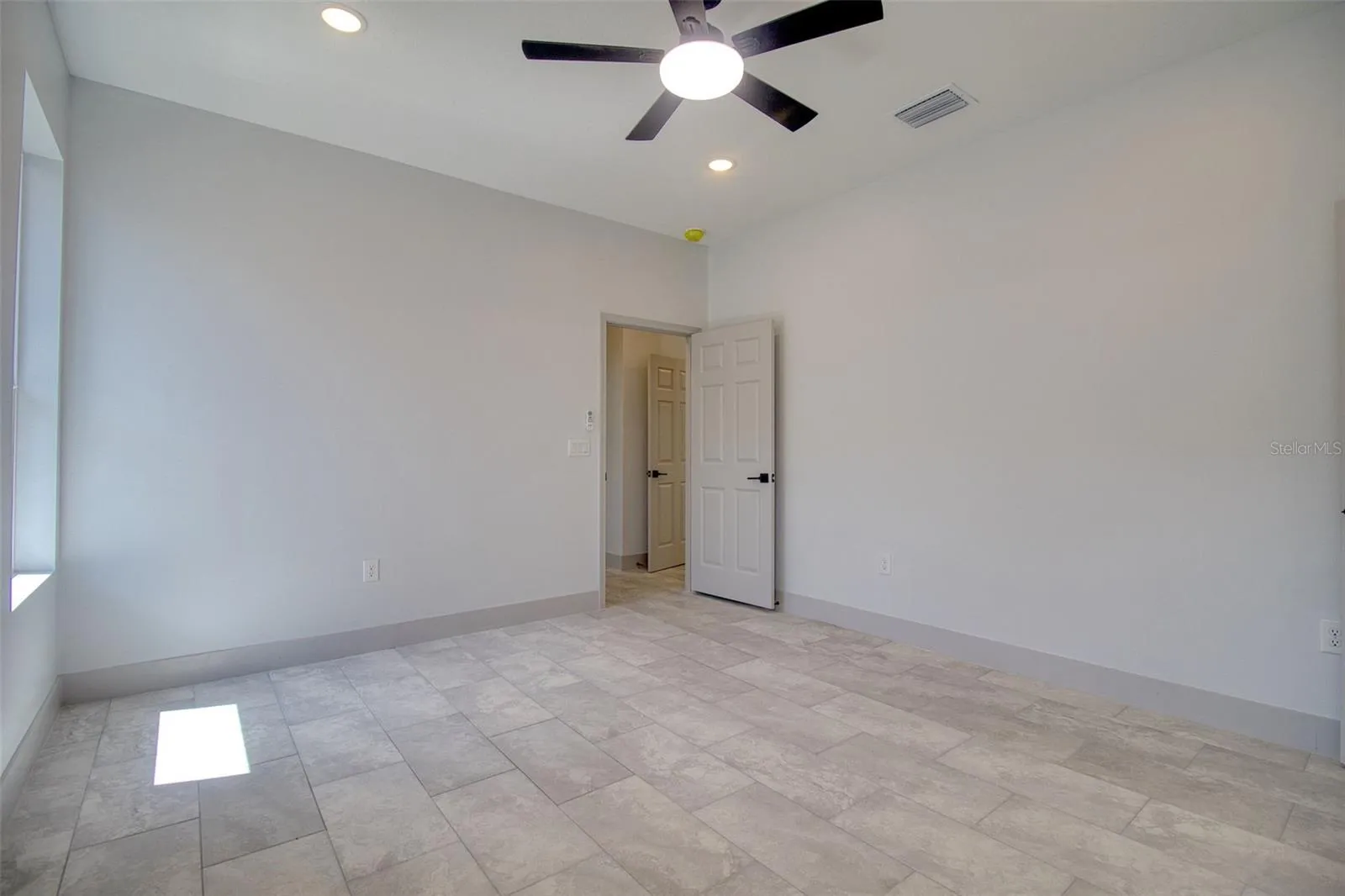1246 Herschell St, Lakeland, Florida 33815 — photo 14