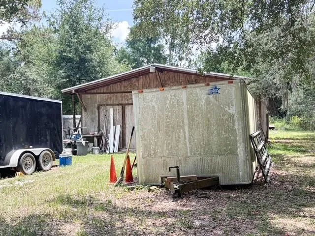 900 Foot storage building