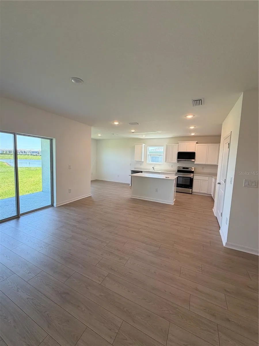 Main living/kitchen