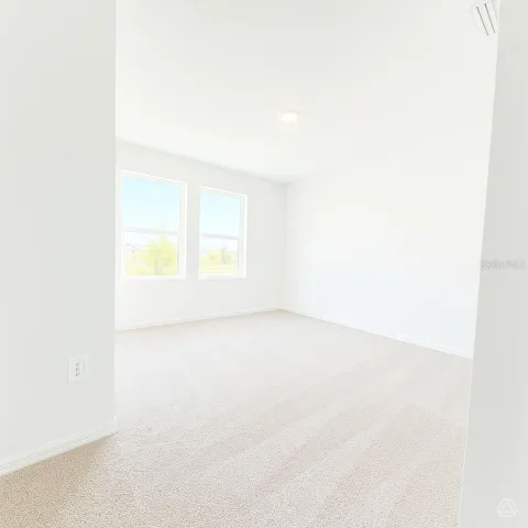 Secondary bedroom - example