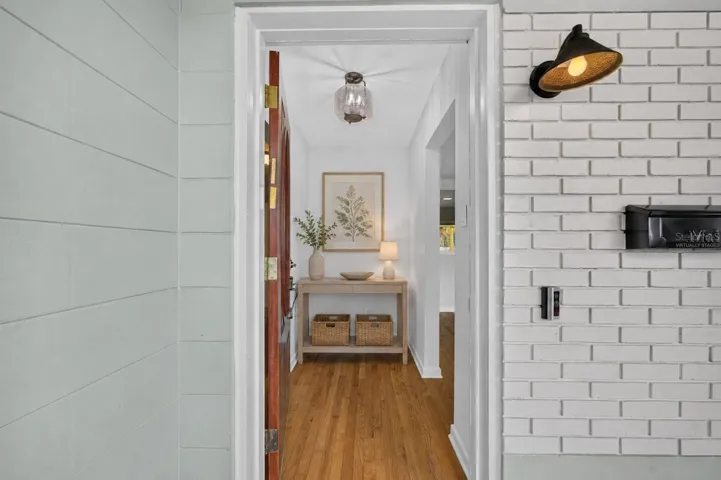 Foyer - Virtually Staged
