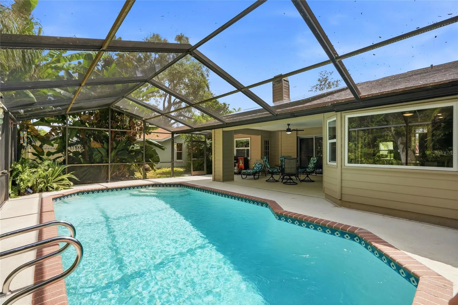 Lanai/Pool