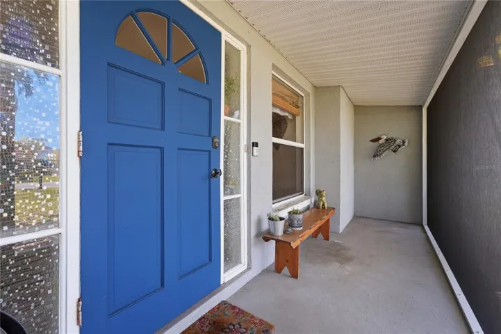 Screened in front porch