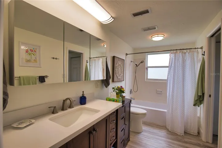 Primary bath with new sink, vanity and faucet