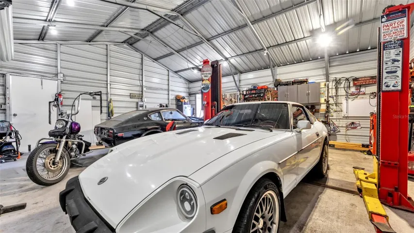 Garage