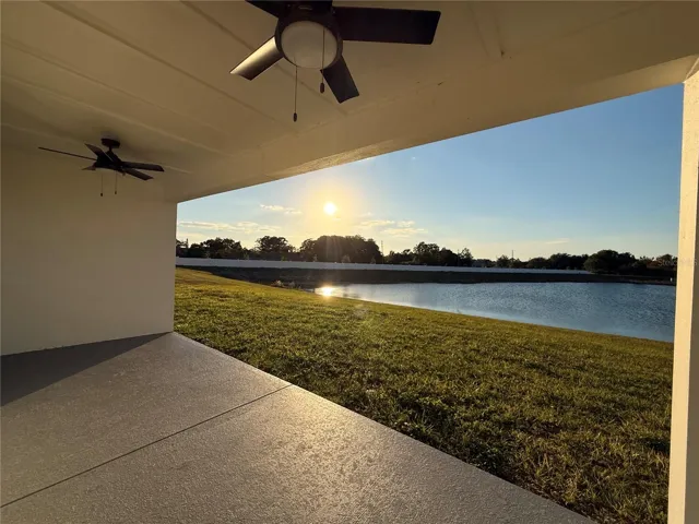 Rear Lanai Water View
