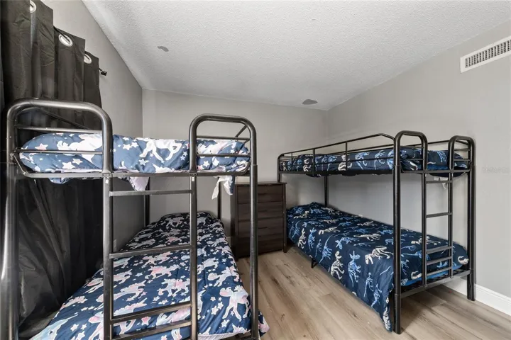 Secondary bedroom