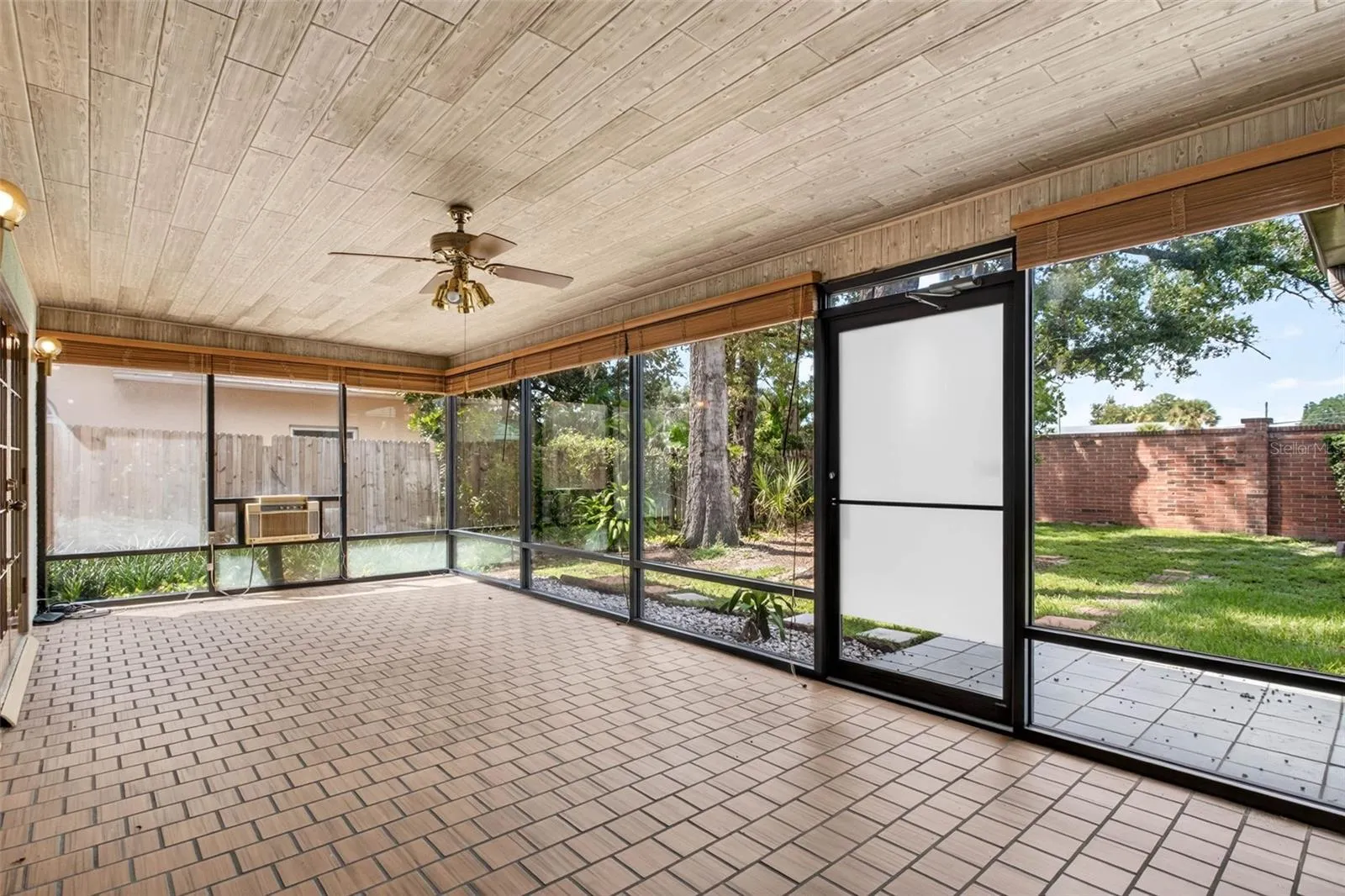 4 season patio