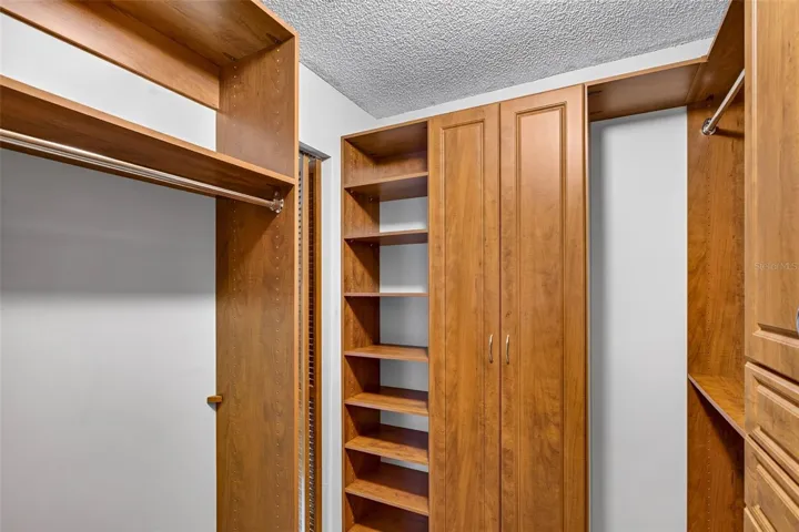principal closet
