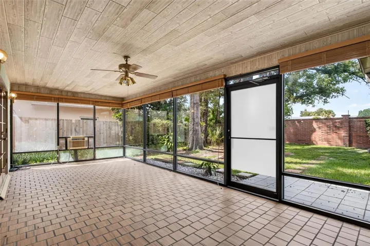 4 season patio